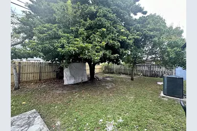 20314 NW 36th Ct, Miami Gardens, FL 33056 - Photo 11