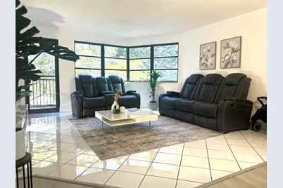 20860 San Simeon Way #404-6, Miami, FL 33179 - Photo 5