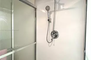 20860 San Simeon Way, Miami, FL 33179 - Photo 23