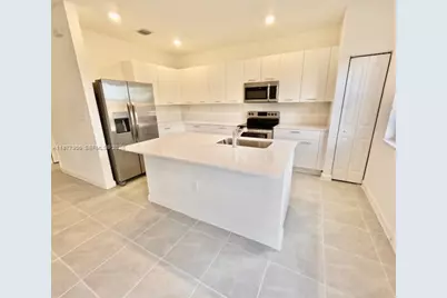 12517 NW 23rd Pl, Miami, FL 33167 - Photo 5