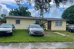 15000 SW 301st Terrace, Homestead, FL 33033 - Photo 1