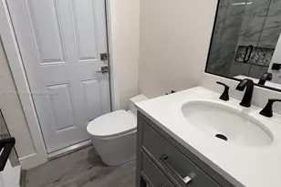 3985 Proctor Rd, Sarasota, FL 34233 - Photo 23