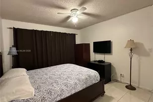 8901 E Hollybrook Blvd, Pembroke Pines, FL 33025 - Photo 21