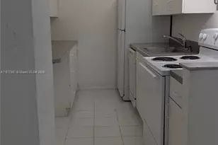 1251 NE 108th St, Miami, FL 33161 - Photo 3