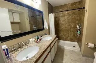 2445 NW 33rd St, Oakland Park, FL 33309 - Photo 7