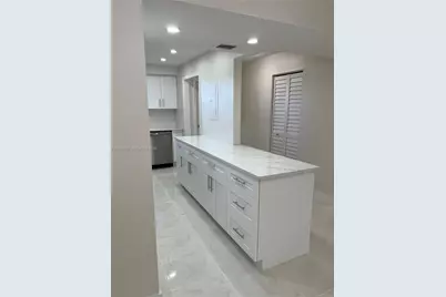 5900 NW 44th St #405, Lauderhill, FL 33319 - Photo 11