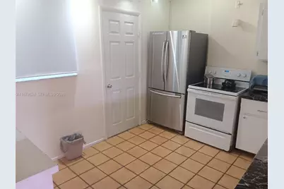 3545 NE 166th St #304, North Miami Beach, FL 33160 - Photo 5