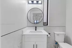 1962 NW 107th St, Miami, FL 33167 - Photo 13