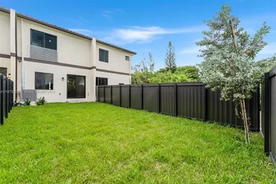 1962 NW 107th St #1958, Miami, FL 33167 - Photo 35