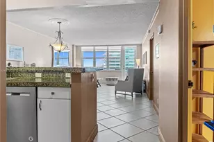 3725 S Ocean Dr, Hollywood, FL 33019 - Photo 15