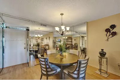 4001 Hillcrest Dr #403, Hollywood, FL 33021 - Photo 5