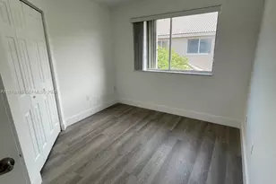 5725 NW 114th Path, Doral, FL 33178 - Photo 13