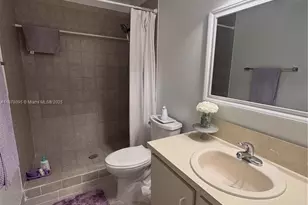 12204 NW 36th Pl, Sunrise, FL 33323 - Photo 9