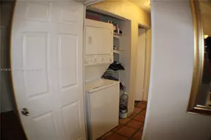 12003 SW 110th St Cir N, Miami, FL 33186 - Photo 9