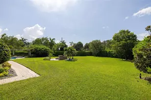 5795 N Sterling Ranch Dr, Davie, FL 33314 - Photo 9