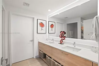 16385 Biscayne Blvd #1601, North Miami Beach, FL 33160 - Photo 13