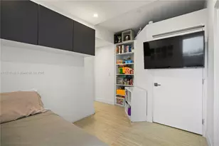 16385 Biscayne Blvd, North Miami Beach, FL 33160 - Photo 25