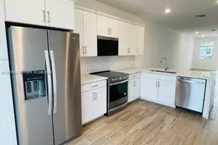 172 SW 171st Ln, Pembroke Pines, FL 33027 - Photo 3
