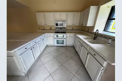 601 Summerwinds Ln, Jupiter, FL 33458 - Photo 17