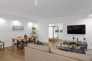 2301 Collins Ave, Miami Beach, FL 33139 - Photo 7