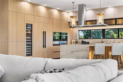 2033 NE 22nd St, Wilton Manors, FL 33305 - Photo 67