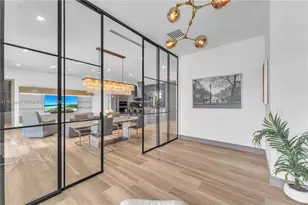 21100 NE 25th Ct, Miami, FL 33180 - Photo 29