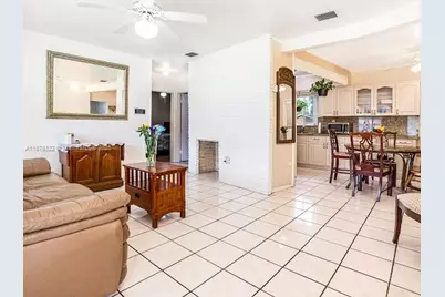 3811 NW 174th St, Miami Gardens, FL 33055 - Photo 9