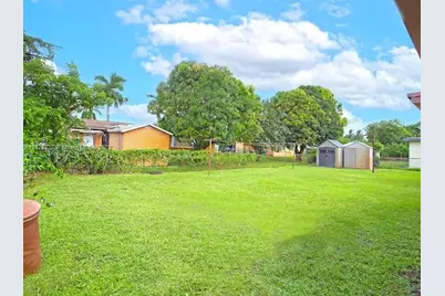 3811 NW 174th St, Miami Gardens, FL 33055 - Photo 39