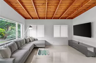 1620 Lenape Dr, Miami Springs, FL 33166 - Photo 15