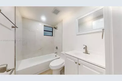 567 SW 3rd St #1, Miami, FL 33130 - Photo 19