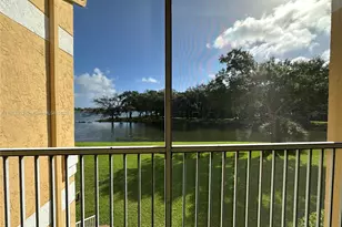 2627 NW 33rd St, Oakland Park, FL 33309 - Photo 3