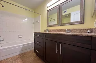 2627 NW 33rd St, Oakland Park, FL 33309 - Photo 21