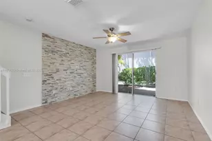 7818 Catalina Cir, Tamarac, FL 33321 - Photo 9