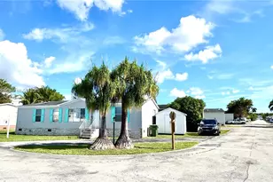 220 NE 12th Ave, Homestead, FL 33030 - Photo 5