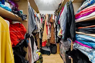 4000 NE 170th St, North Miami Beach, FL 33160 - Photo 17