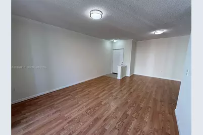 17150 N Bay Rd #2717, Sunny Isles Beach, FL 33160 - Photo 3