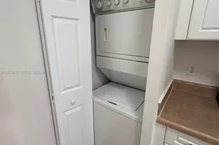 17150 N Bay Rd, Sunny Isles Beach, FL 33160 - Photo 11