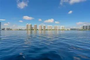 17720 N Bay Rd, Sunny Isles Beach, FL 33160 - Photo 35