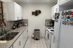 4929 SW 139th Ct, Miami, FL 33175 - Photo 13