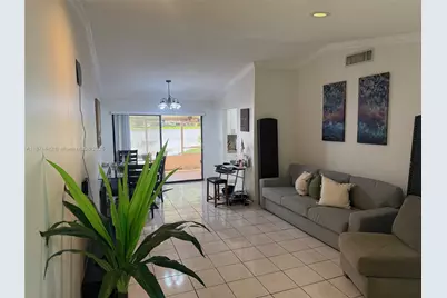 4929 SW 139th Ct, Miami, FL 33175 - Photo 5