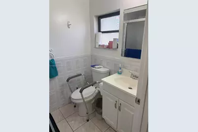 4929 SW 139th Ct, Miami, FL 33175 - Photo 9