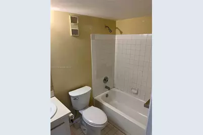 [Address not provided], Pembroke Pines, FL 33026 - Photo 17