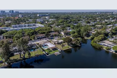 2531 NE 195th St, Aventura, FL 33180 - Photo 43