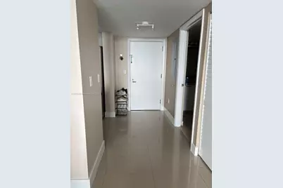 1800 N Bayshore Dr #2210, Miami, FL 33132 - Photo 11