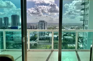 1800 N Bayshore Dr, Miami, FL 33132 - Photo 1