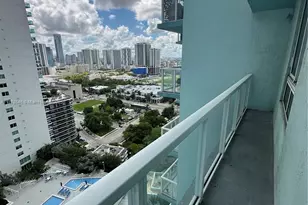 1900 N Bayshore Dr, Miami, FL 33132 - Photo 11