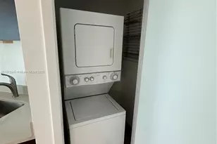 1900 N Bayshore Dr, Miami, FL 33132 - Photo 7