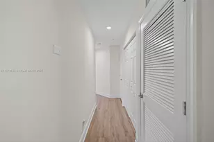 27 SW 6th Ct, Pompano Beach, FL 33060 - Photo 29