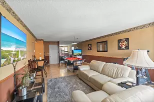 20840 San Simeon Way, Miami, FL 33179 - Photo 7