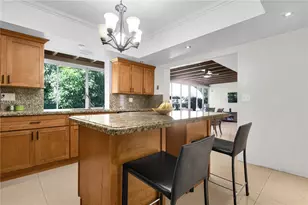 801 NW 203rd St, Miami Gardens, FL 33169 - Photo 9